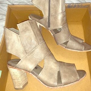 Free People Effie Block Heel Gray Size 39